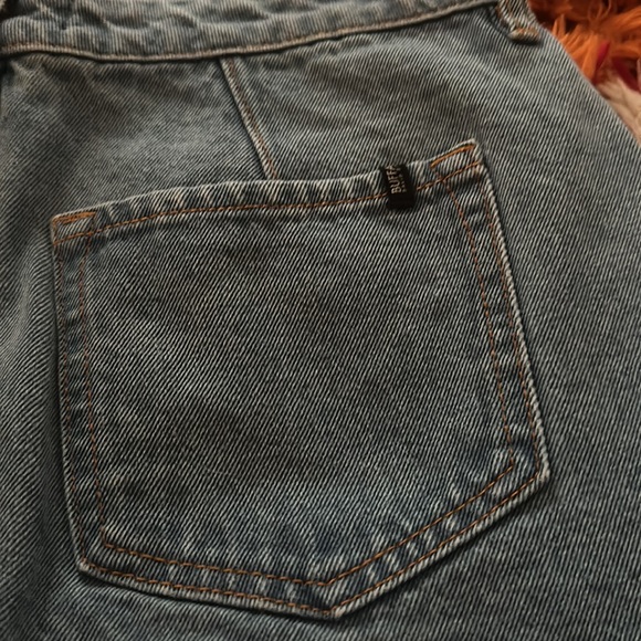 Buffalo David Bitton Embroidered Denim Button Up Skirt Size 28 Faith Mid Rise🌸 - Picture 3 of 7